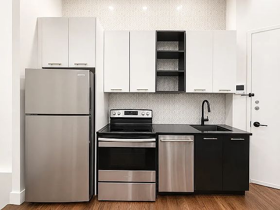 3rd image of 61 Malcolm X Blvd #1B