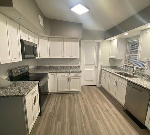 4th image of 4324 71st Ave N