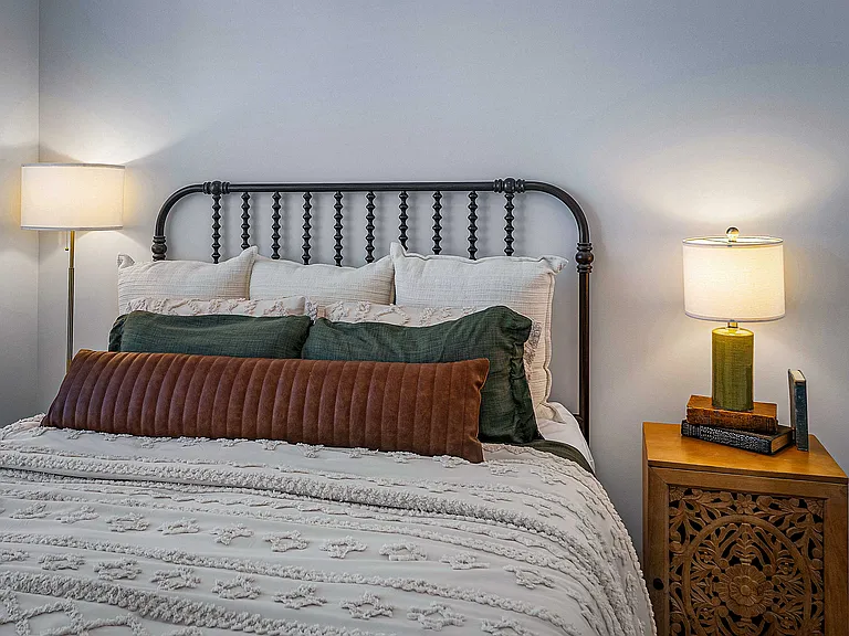 The Overlook At Beaumont Bedroom