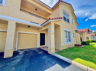 704 Belmont Ln #704, Pompano Beach, FL 33068