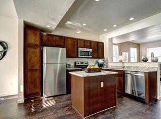 14592 E Gill Ave #B, Aurora, CO 80012