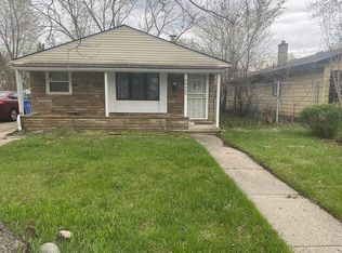 26943 Florence St, Inkster, MI 48141
