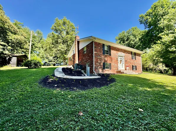 27 Us Hwy, Waynesburg, KY 40489