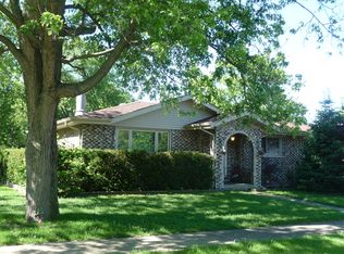 4401 152nd St, Midlothian, IL 60445