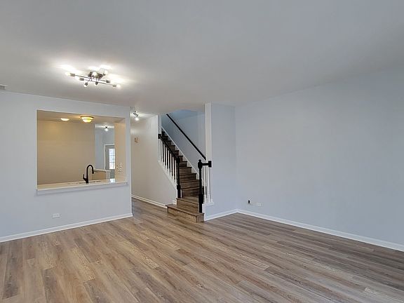 4th image of 351 Glen Byrn Ct #351