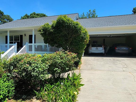 4th image of 519 Preston Place Ct