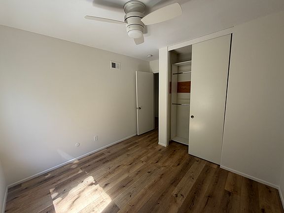 5th image of 22340 James Alan Cir