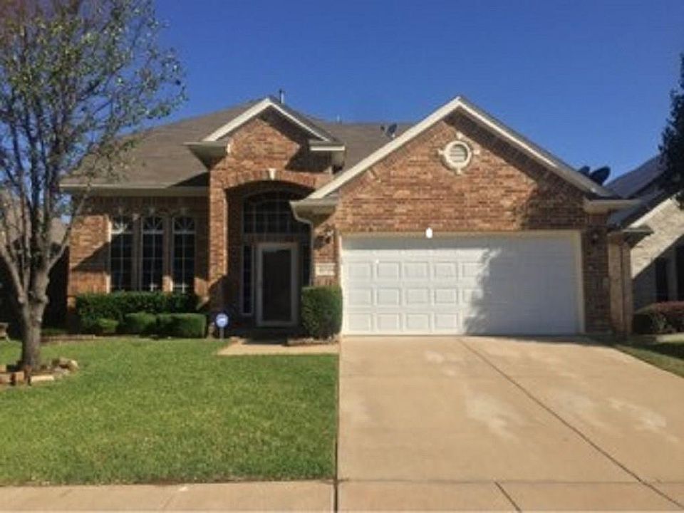 1st image of 12729 Chinaberry Ct