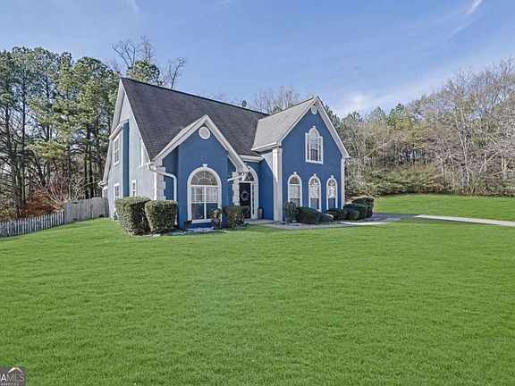 3rd image of 5696 Kilrush Ct SE