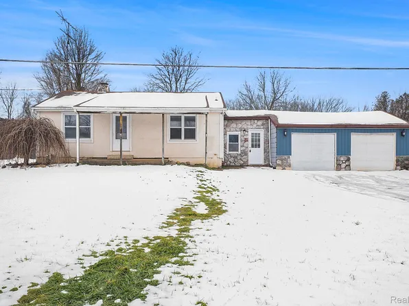 9426 Linden Rd, Swartz Creek, MI 48473