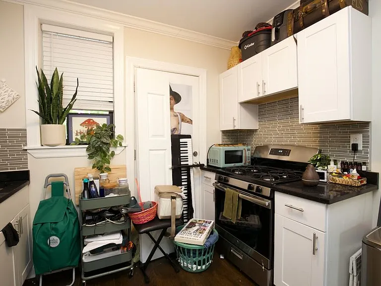 1056 W Lill Ave #3 — Photo 4
