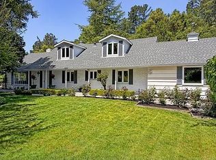 85 Sleepy Hollow Ln, Orinda, CA 94563