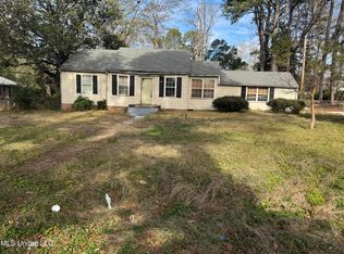 804 Valencia St, Jackson, MS 39204