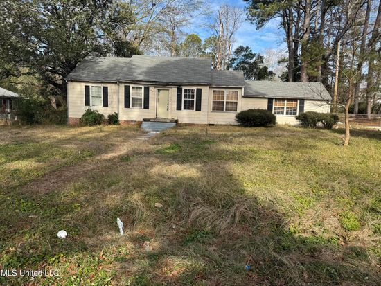 Property at 804 Valencia St, Jackson, MS 39204