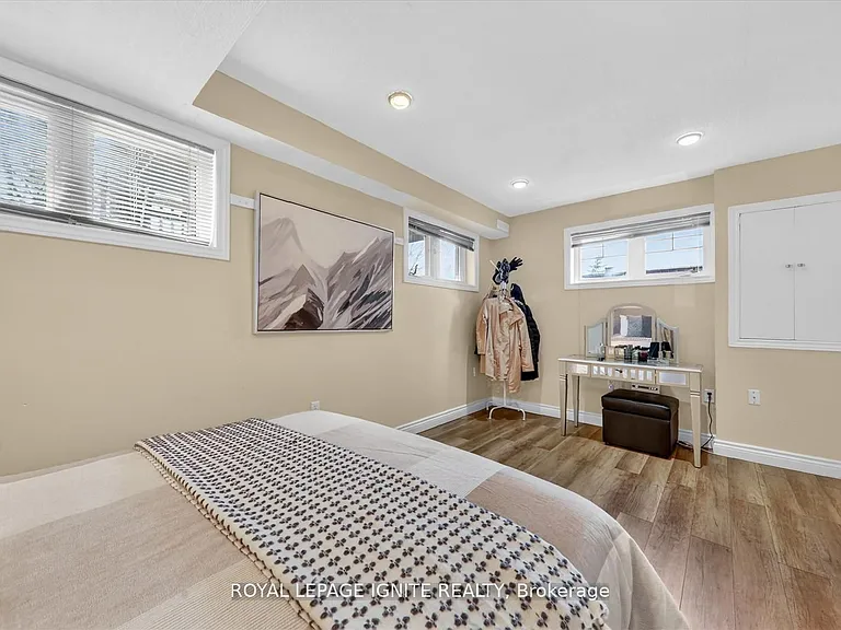 571 Longworth Ave #27 — Photo 8