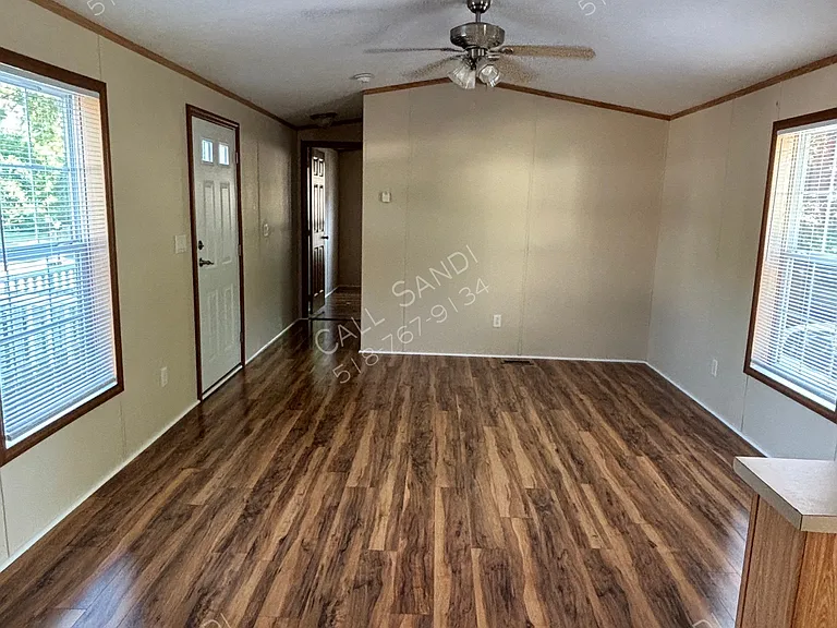 3 Edgewood Dr — Photo 2