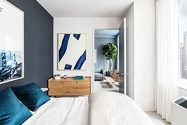 Rented by Metro Loft Management