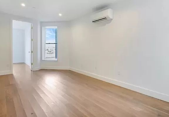 5th image of 473 Park Pl #A1