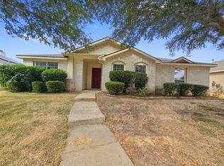 171 Palm Dr, Lancaster, TX 75146