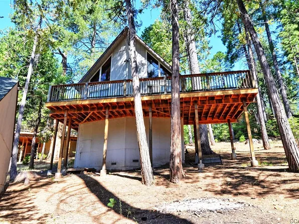 1817 Cypress Point Dr, Arnold, CA 95223