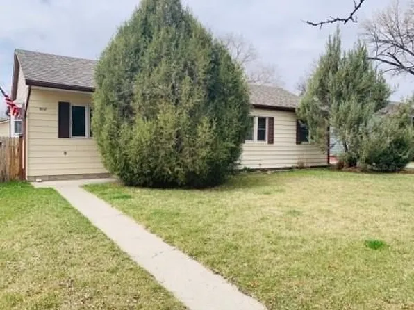 612 4th Ave, Laurel, MT 59044