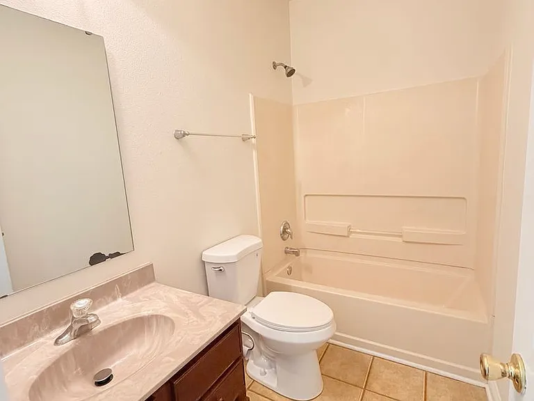 2946 Heirloom Ln — Photo 19