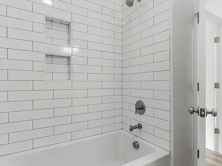 4213 Spirea Dr #B — Photo 12