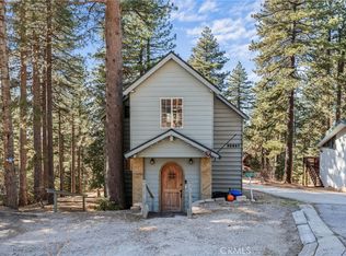 30862 Live Oak Dr, Running Springs, CA 92382