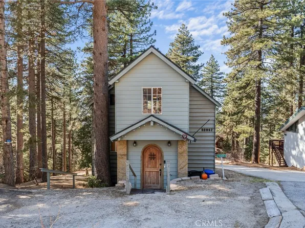 30862 Live Oak Dr, Running Springs, CA 92382