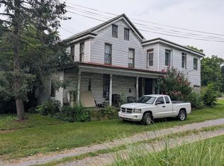 413 S Main St, Manheim, PA 17545