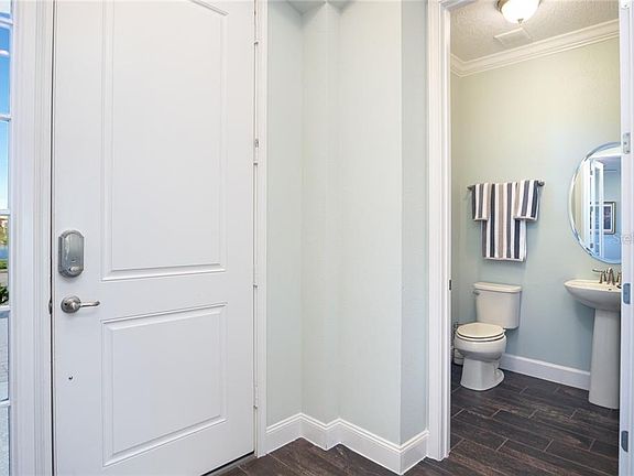 5th image of 15532 Avenue Of The Arbors
