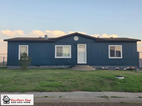 1120 Cortez St, Liberal, KS 67901