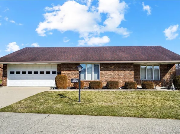 1048 Carson Ln, Springfield, OH 45503