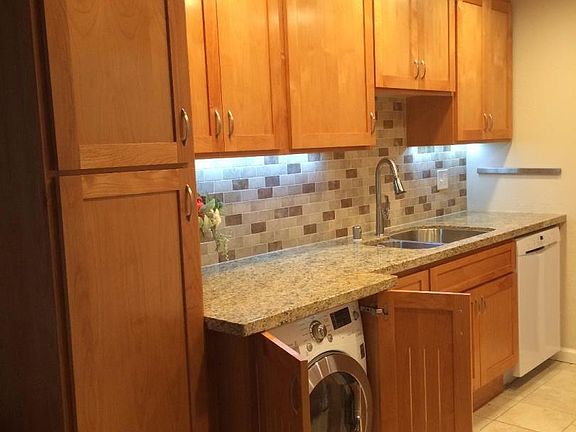 2nd image of 5104 Cribari Pl