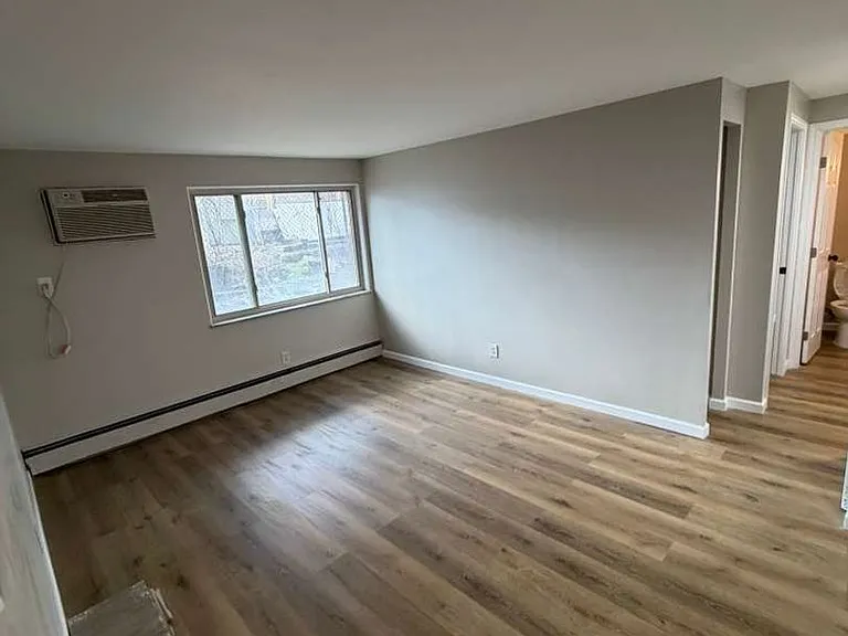 3317 Henninger Rd — Photo 26