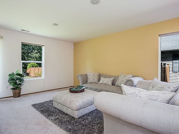 4th image of 7808 85th Ave NE