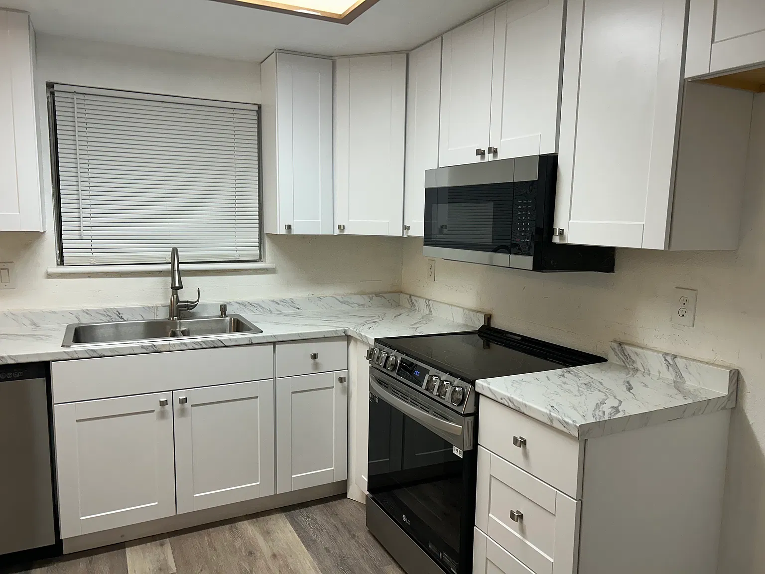 3 bed, 1224 sqft, $2,500 — Photo 1