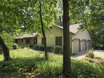 5931 S Bogey Dr, Polo, IL, 61064