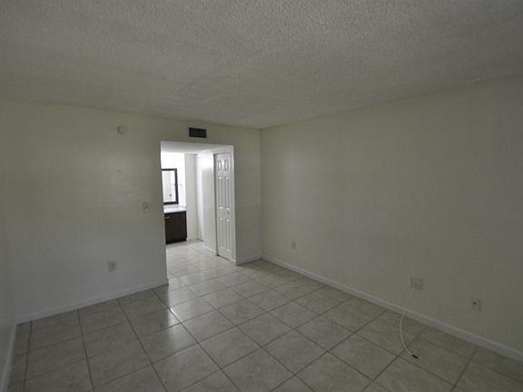 5th image of 4354 NW 9th Ave #14-3C-1