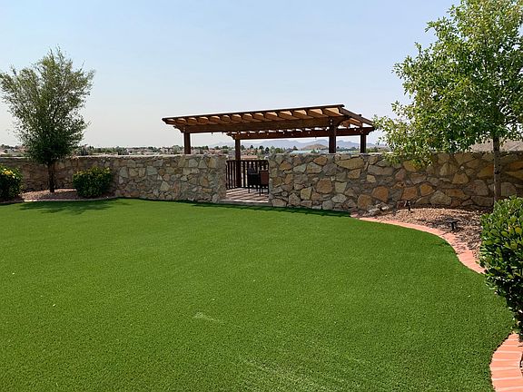 2nd image of 7326 Corona Del Sol