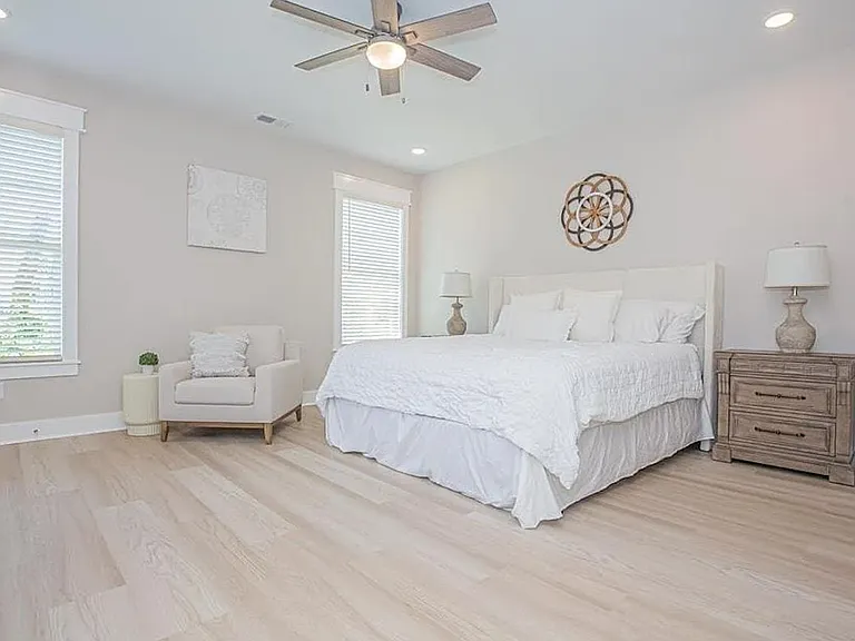 8635 Pebble Creek Dr — Photo 9