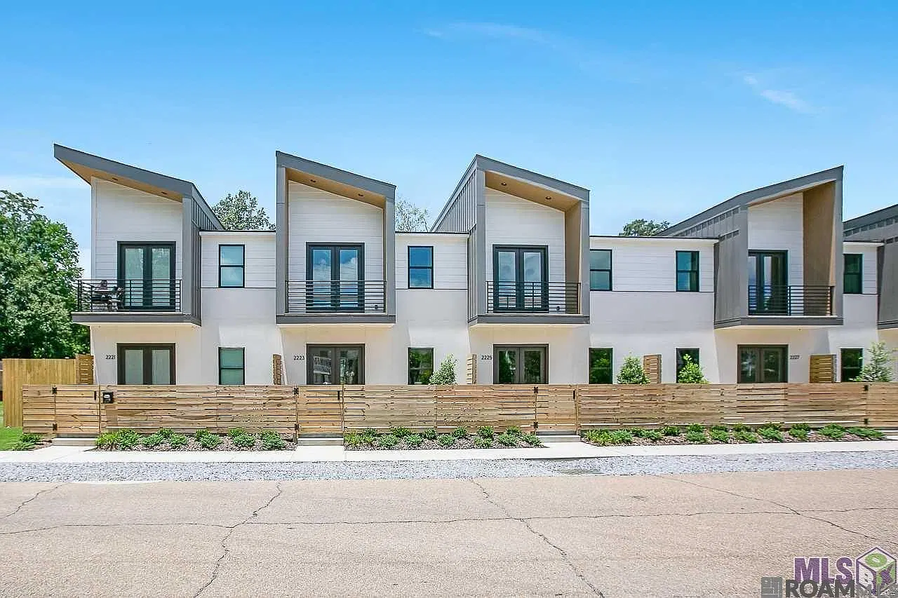 2 bed, 1734 sqft, $2,650 — Photo 1