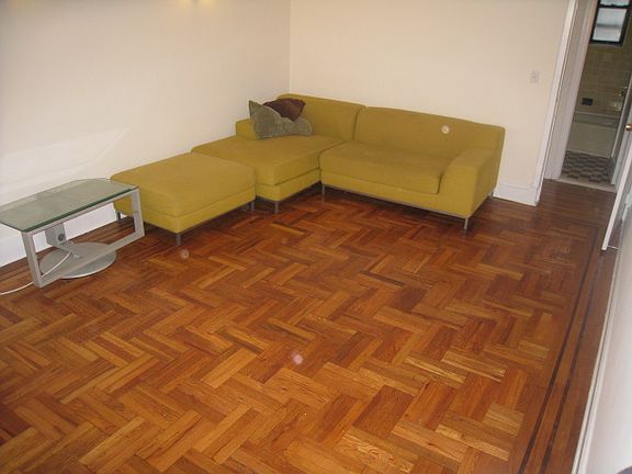 4th image of 4067 61st St APT 1D