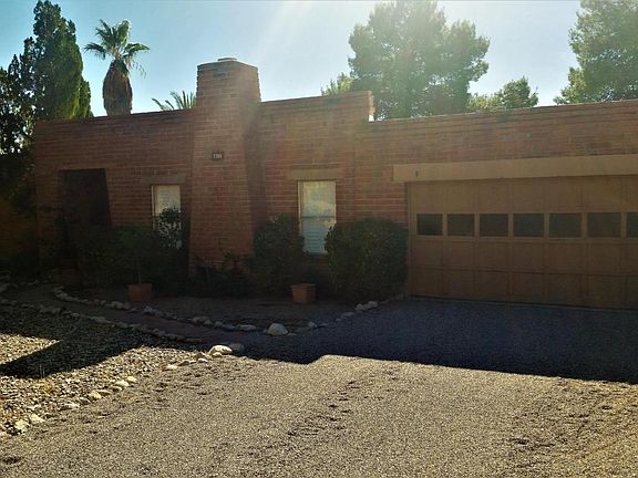 2nd image of 7702 E Knollwood Cir