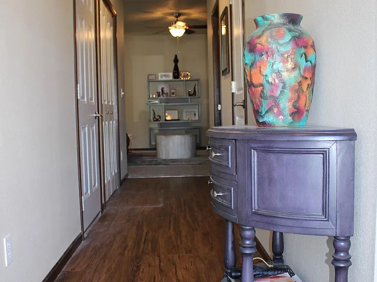 3722 Ravenwood Cir — Photo 4