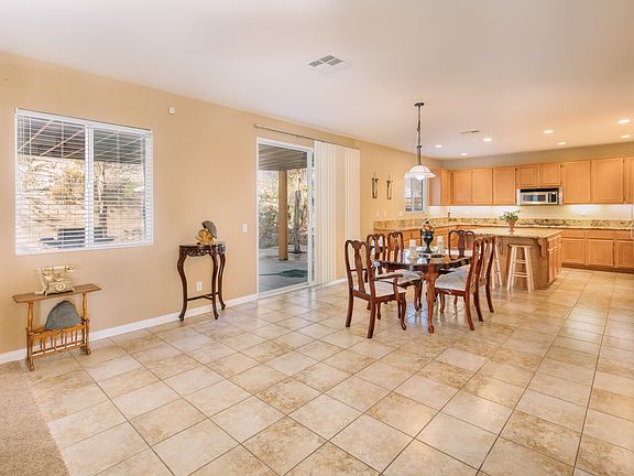 5th image of 36092 Darcy Pl