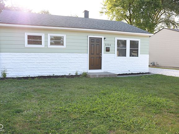 2nd image of 2224 Saint Peter St