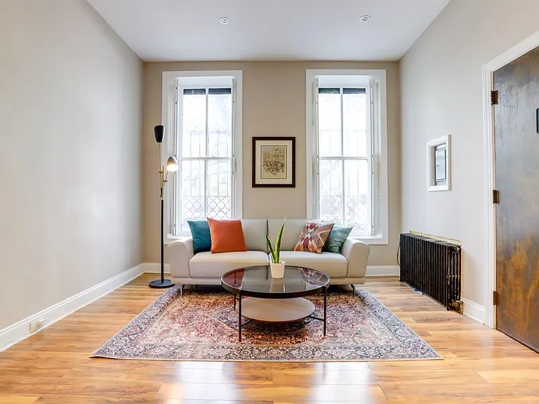 113 C St SE #2 — Photo 6