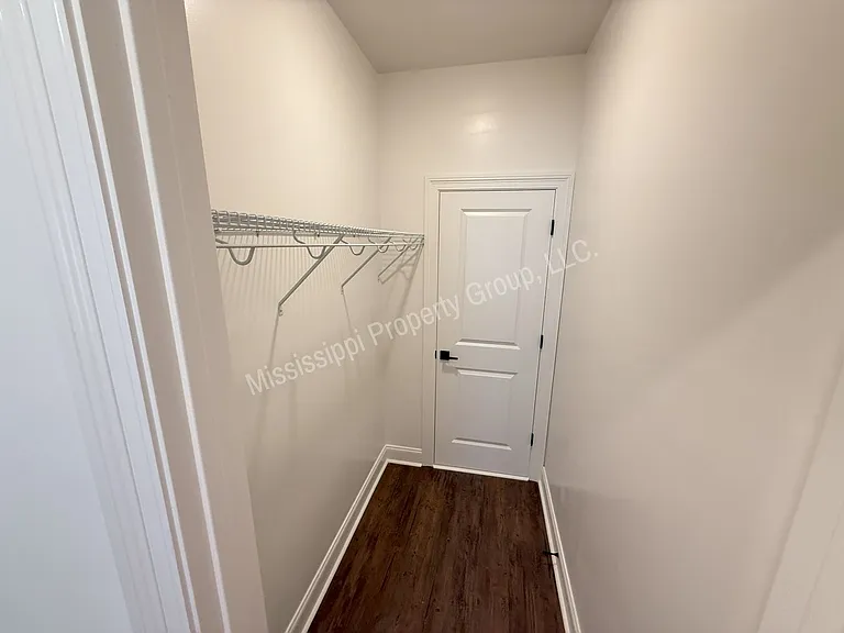 616 Cottage Grove Cir — Photo 21