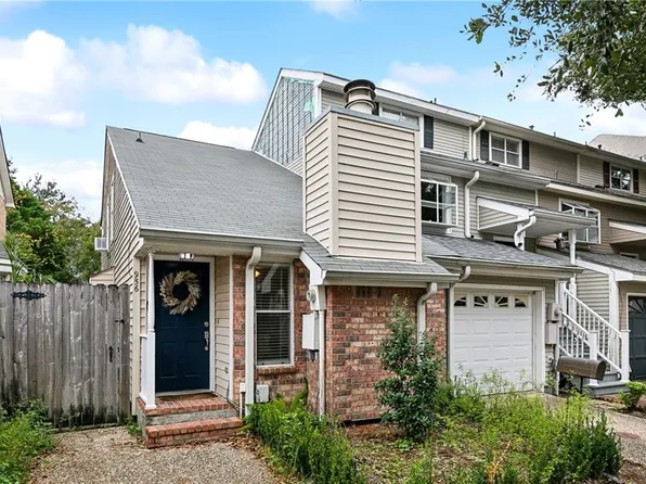 956 Old Metairie Pl, Metairie, LA 70001